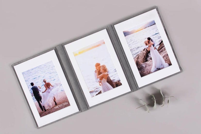 Display your photos in a tri fold butterfly book