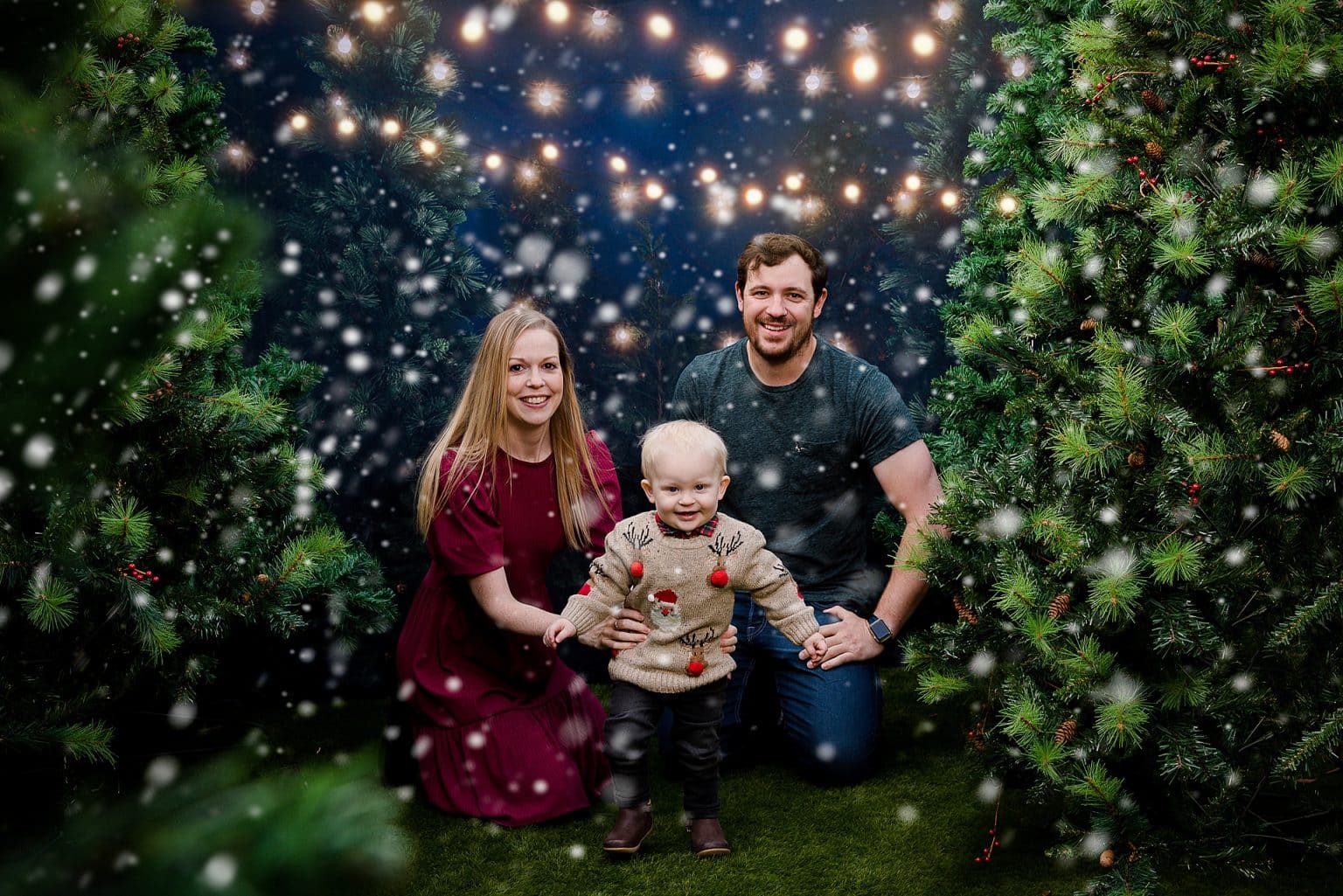 beautiful family Christmas mini sessions at mansfield nottingham