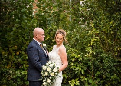 stunning bride and groom married at mansfield registry office