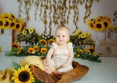 sunflower sitters session is so cute